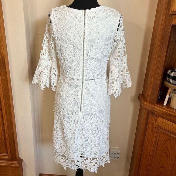 RYAN MICHELLE Sheath Dress Medium White Lace Overlay Lined Bell Sleeve Summer - Picture 16 of 16